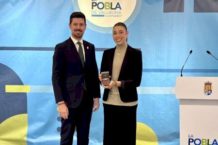 La Pobla de Vallbona entrega la Medalla de Oro del municipio a la deportista Mireia Martínez