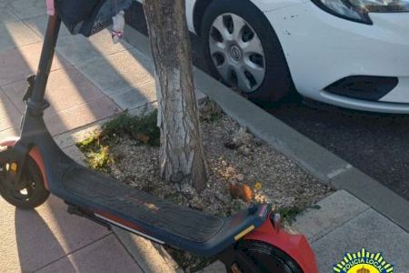 Dues menors ferides en xocar amb un cotxe mentre circulaven juntes en un patinet a Ibi