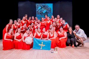 El Coro Aurum de Luanco gana el VI Premio FiraCor en la 45ª edición del Certamen Coral Fira de Tots Sants