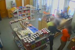 Detenido en Moncada el ladrón que amenazó con matar a la empleada de una gasolinera en Vinalesa