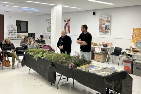 El CEM Captivador acogió los cursos de “fotografía” y “plantas comestibles”