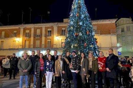 Nules brilla con el encendido de la Navidad de 2025