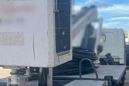Usan una grúa para mover toneladas de cobre robado y obtienen más de 10.000 euros en un mes en Benicarló