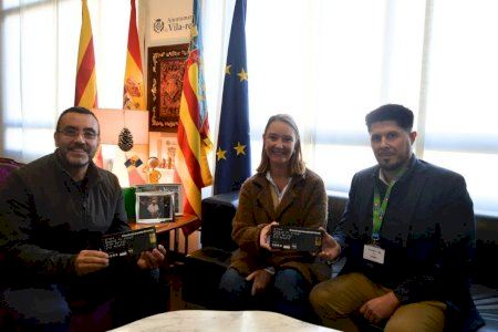 Benlloch y Fajardo reciben el gerente de Carrefour Vila-real