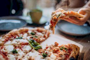 ¿Sabies que a Alacant hi ha una de les millors pizzeries d’Europa? Infraganti conquista el paladar del jurat i entra en el ‘50 Top Pizza’ ¿Sabies que a Alacant hi ha una de les millors pizzeries d’Europa? Infraganti conquista el paladar del jurat i entra en el ‘50 Top Pizza’