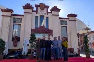 La Fira de Comerç de Nadal pone el broche de oro a un fin de semana mágico en Almassora