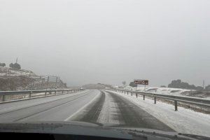 El primer coletazo invernal deja una blanca Navidad en la Comunitat Valenciana con copiosas nevadas: AEMET activa avisos por lluvia y nieve