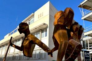 'Gràcies', l'emotiu homenatge d'Alaquàs als voluntaris de la DANA