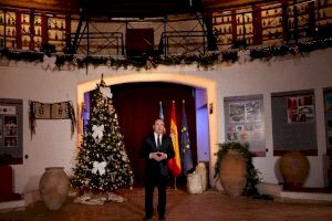Pérez Llorca fa una crida a “deixar de costat el soroll i la crispació” en el seu discurs de Cap d’Any Pérez Llorca fa una crida a “deixar de costat el soroll i la crispació” en el seu discurs de Cap d’Any