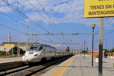 Renfe substituirà trens per autobusos entre Castelló i Tortosa per obres en el Corredor Mediterrani