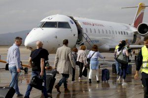 Una aerolínea valenciana busca trabajadores para sus aviones: esto es lo que se necesita