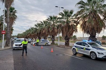 La Policia Local d'Alboraia es topa amb un conductor drogat en sentit contrari: “A vegades els serveis sorgeixen sense buscar-los”