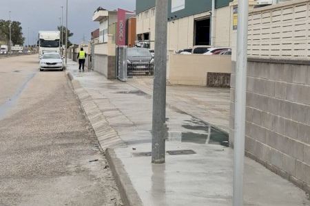 Oliva recepciona les obres de la primera fase dels polígons Jovades i Brosquil cofinançades per l'IVACE de 2025 Oliva recepciona les obres de la primera fase dels polígons Jovades i Brosquil cofinançades per l'IVACE de 2025