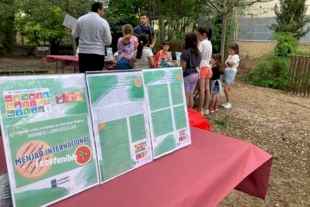 Almassora impulsa la educación ambiental con una programación de talleres sostenibles en Darremur Orgànic vinculados a los ODS