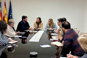 “No vamos a permitir que perjudiquen a nuestro municipio": Almassora, en guerra contra los deslindes que moverán la línea del mar - (foto 3) “No vamos a permitir que perjudiquen a nuestro municipio": Almassora, en guerra contra los deslindes que moverán la línea del mar - (foto 3)