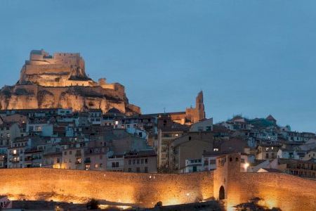 El PSPV de Morella alerta de la falta de apoyo municipal al comercio local en 2025 y el "desastre" de las ayudas de la Generalitat