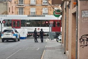 Mor una persona després de ser atropellada per un tren de Metrovalencia en la L1, a l'altura de Godella - (foto 2)