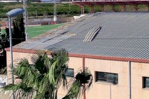 Rachas de hasta 153 km/h desatan una noche caótica en la Comunitat Valenciana con árboles caídos, daños en edificios y bomberos desbordados - (foto 37) Rachas de hasta 153 km/h desatan una noche caótica en la Comunitat Valenciana con árboles caídos, daños en edificios y bomberos desbordados - (foto 37)