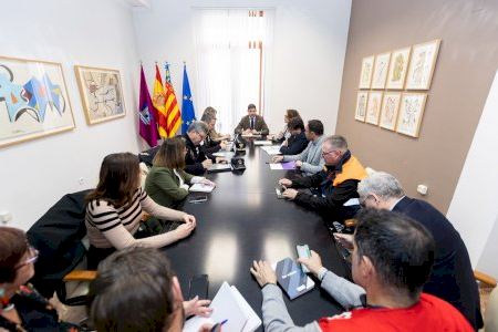 Gandia activa medidas preventivas ante la alerta naranja por fuertes vientos