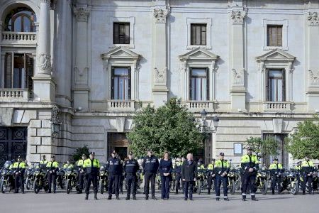 València refuerza la Unidad de Seguridad Vial de la Policía Local con 34 nuevos agentes en moto