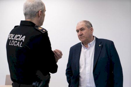 La Policia Local d’Alzira deté un home quan intentava accedir a vivendes a Santa Maria del Bonaire