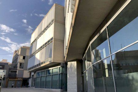 El Ayuntamiento de San Vicente inicia el procedimiento de selección para 14 nuevas plazas de auxiliares, técnicos y trabajadores sociales