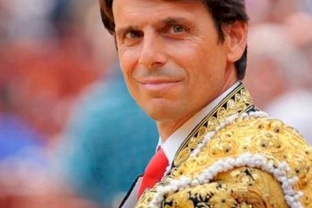 El Ateneo Mercantil concede a Víctor Manuel Blázquez el ‘Premio Taurino Enrique Mora Gillén 2025’