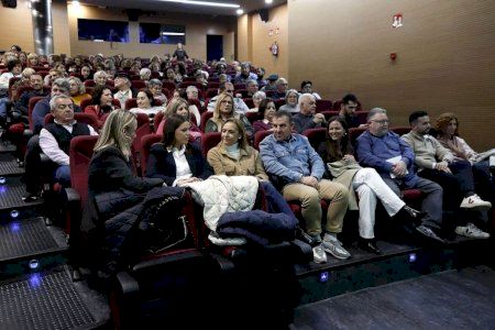 Un mes i dotze activitats per a anar de la mà cap a la igualtat en Puçol