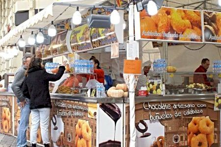 Inspecciones por sorpresa para garantizar las condiciones en las churrerías de Valencia durante las Fallas