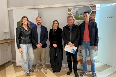 La Vall d’Uixó i Nules impulsen unes jornades hackató educatives per connectar l’alumnat amb reptes reals del territori