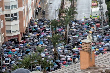 La lluvia vuelve a la Comunitat Valenciana y amenaza las mascletàs de Valencia y Castellón este martes