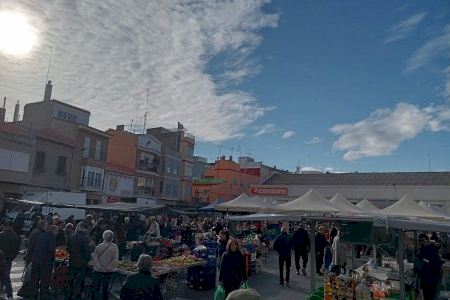 Anuncian la suspensión del mercado de Burriana para las próximas dos semanas