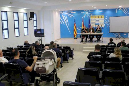 Benidorm inicia una campaña informativa sobre el alquiler y uso de vehículos de movilidad personal Benidorm inicia una campaña informativa sobre el alquiler y uso de vehículos de movilidad personal