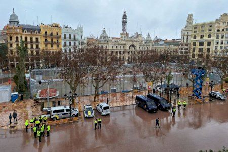 ¿Habrá mascletà hoy en Valencia y Castellón? La lluvia cancela la mascletà de Magdalena