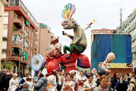 Benidorm informa de los primeros cortes y desvíos de tráfico por las Fallas Benidorm informa de los primeros cortes y desvíos de tráfico por las Fallas