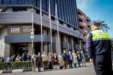 Torrent guarda un minuto de silencio en recuerdo de las víctimas del terrorismo en el Día Europeo de las Víctimas