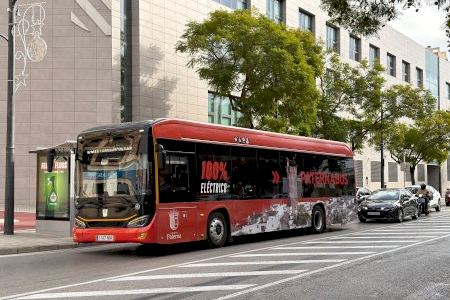 Els autobusos gratuïts de Paterna estrenen app amb temps real, wifi i sistema antiassetjament