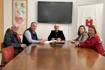 Alaquàs i la Cordà renoven el conveni de col·laboració per a continuar treballant en l'organització dels actes pirotècnics tradicionals