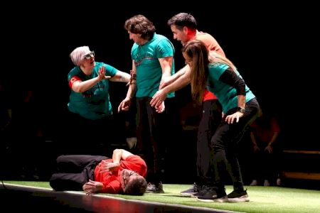 El equipo verde se proclama ganador de la XIII Lliga Impro de Onda tras una final llena de humor y creatividad