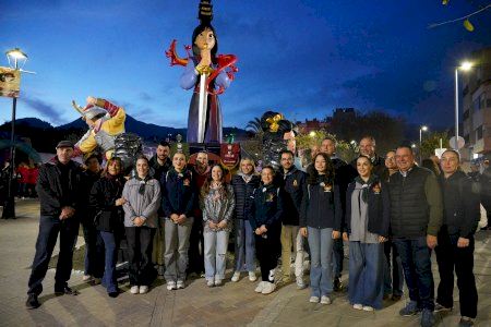 Marta Barrachina reivindica el músculo de las Fallas en la Vall d'Uixó como "emblema de una ciudad que merece mucho más"