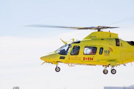 Desplegament total a Requena: helicòpter, brigades i rescat en altura busquen a un home desaparegut Desplegament total a Requena: helicòpter, brigades i rescat en altura busquen a un home desaparegut