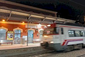 Cambios en los Cercanías de Valencia tras las Fallas: nuevos horarios y transporte alternativo en varias líneas
