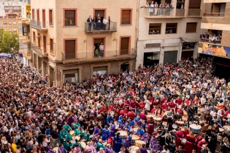 El baluern de la 'Rompida de la Hora' i la Festa del Rotllo convertixen a l'Alcora en un dels grans focus d'atracció esta Setmana Santa