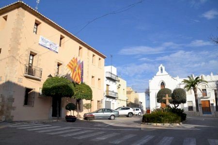 Commoció a Benissa per la mort de la menor morta a l'hospital de Dénia: era festera i jugadora de bàsquet Commoció a Benissa per la mort de la menor morta a l'hospital de Dénia: era festera i jugadora de bàsquet
