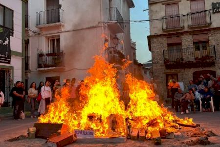 Otro pueblo de Castellón también celebra Fallas: Plantà, actividades lúdicas y Cremà este último fin de semana de marzo