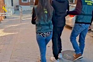 Detenen a Paterna, Burjassot i Benicarló als implicats en l'assassinat de Djinn Maury en un edifici abandonat de Sagunt - (foto 7)