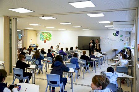 Más de 400 estudiantes miden su ingenio en la segunda fase de la Jornada Matemática Valencia