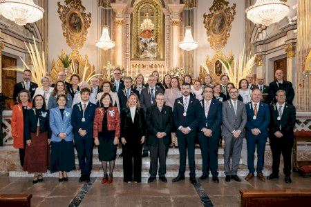 Carrasco asiste a la misa del Domingo de Ramos en la Basílica del Lledó
