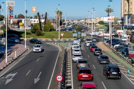 Una carretera clau d'Alacant incorporarà semàfors intel·ligents amb IA per a millorar el trànsit: així funcionaran