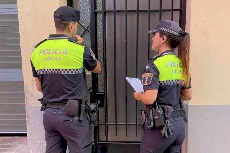 La Policía Local de Mislata incauta material para robos oculto en un coche La Policía Local de Mislata incauta material para robos oculto en un coche
